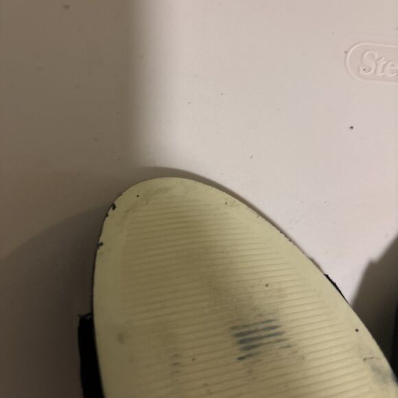 Nine West 8 Black Suede Sandals Cuffed Ankle Buckle Block Heels Galiceno EUC - Picture 6 of 6